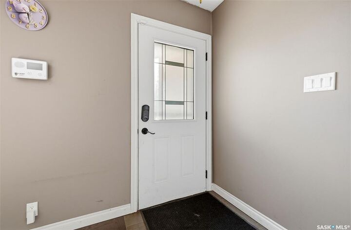 Property Photo:  75 Rothwell Crescent  SK S4N 1R5 