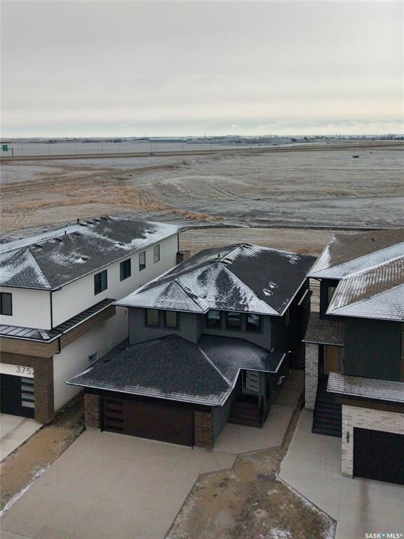 Property Photo: 3748 Gee Crescent SK S4V 3P1