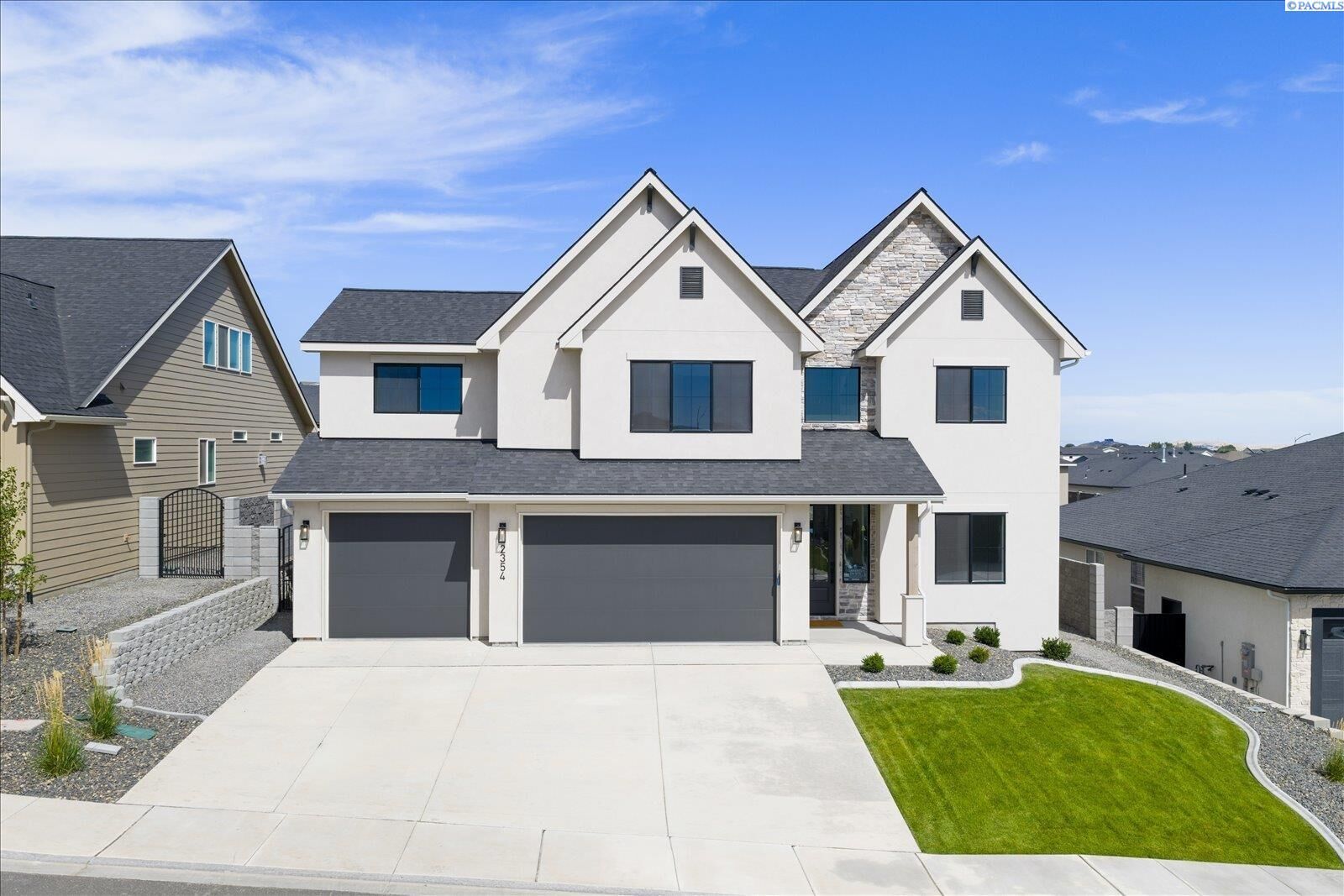 Property Photo: 2354 Waterhill Ave. WA 99352