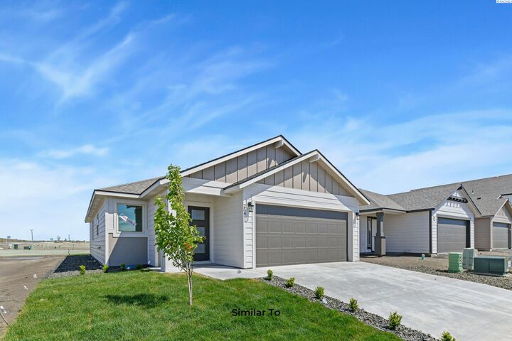 Property Photo:  219 N Dewberry Pl  WA 99336 