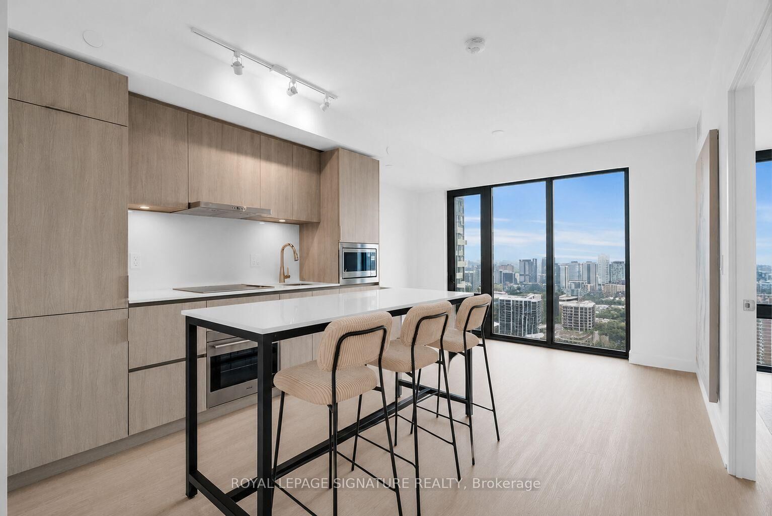 Property Photo: 47 Mutual Street 3006 ON M5B 0C6