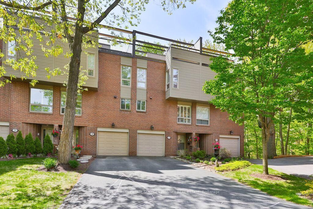 Property Photo:  1250 Marlborough Court 27  ON L6H 2W7 