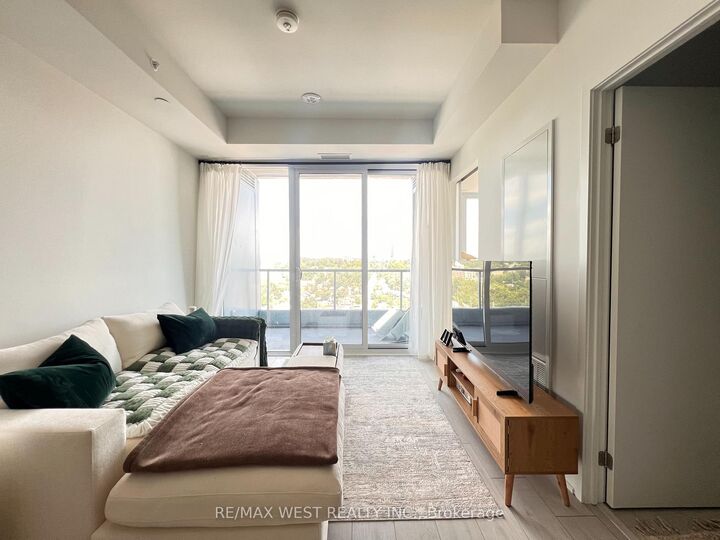 Property Photo:  39 Mary Street 1703  ON L4N 1S9 