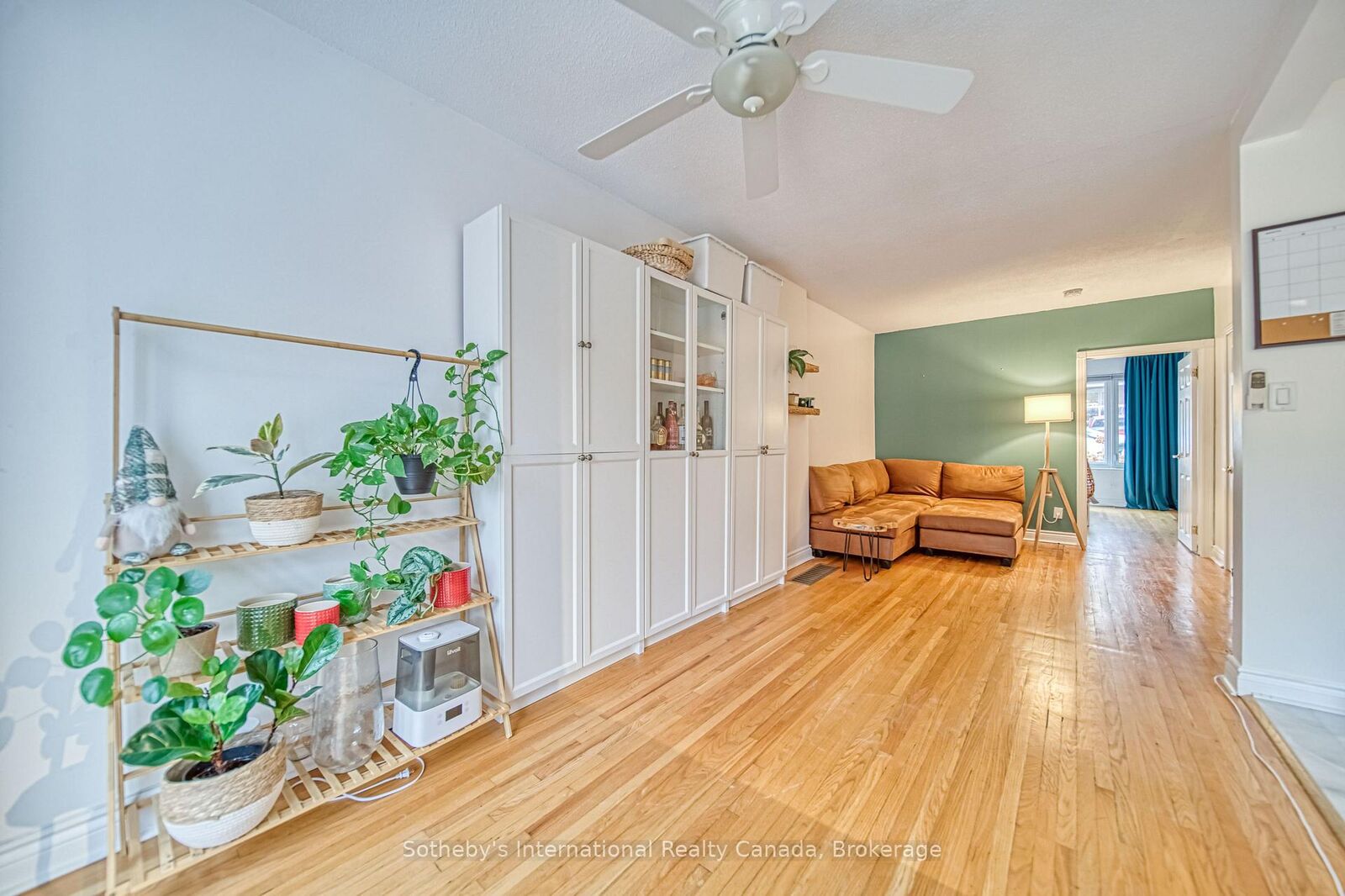 Property Photo:  35 Bellhaven Road Main  ON M4L 3J4 