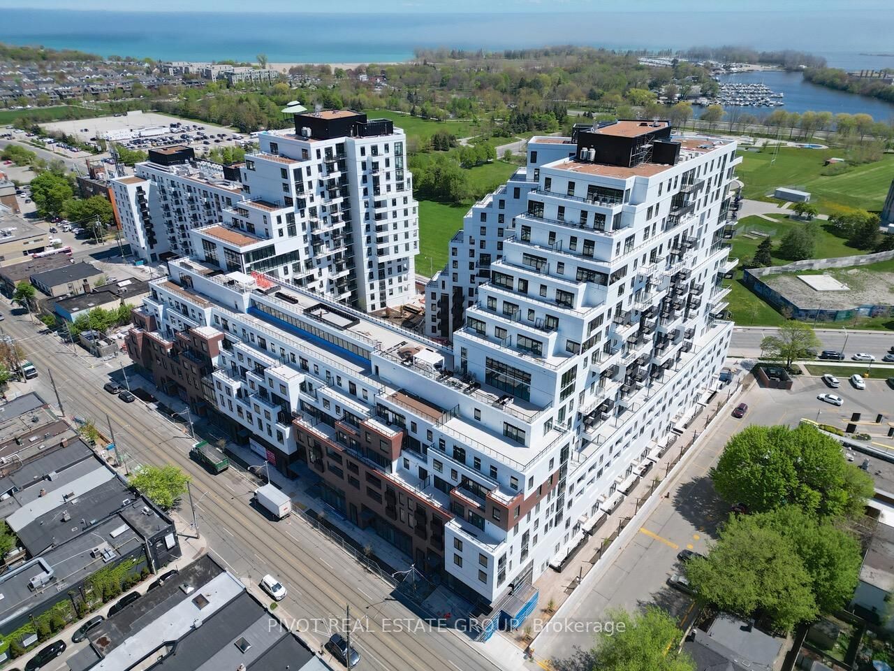 Property Photo:  1050 Eastern Avenue 415  ON M4L 0B7 