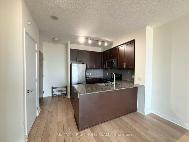 Property Photo:  3975 Grand Park Drive 2506  ON L5B 0K4 