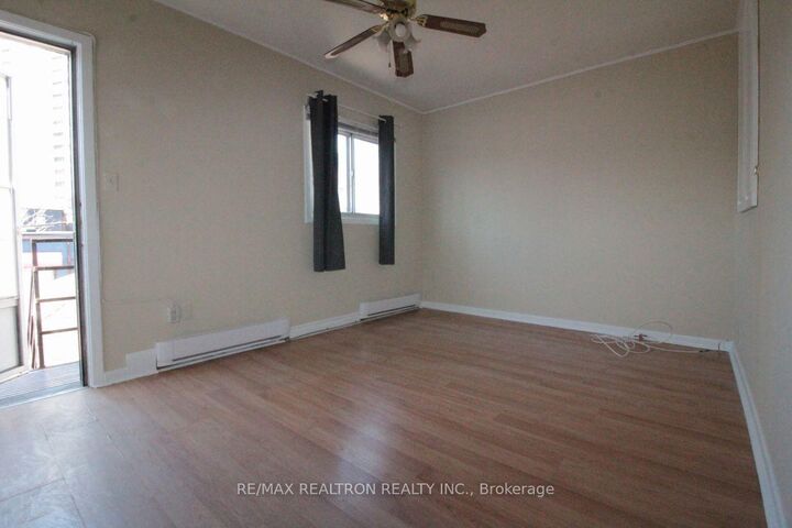 Property Photo: 788 Broadview Avenue # A ON M2K 4P7