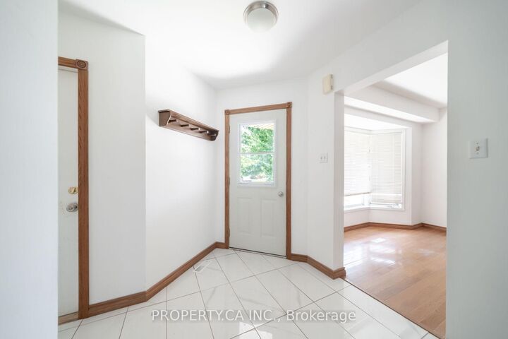 Property Photo:  51 Leggott Avenue  ON L4N 8B1 