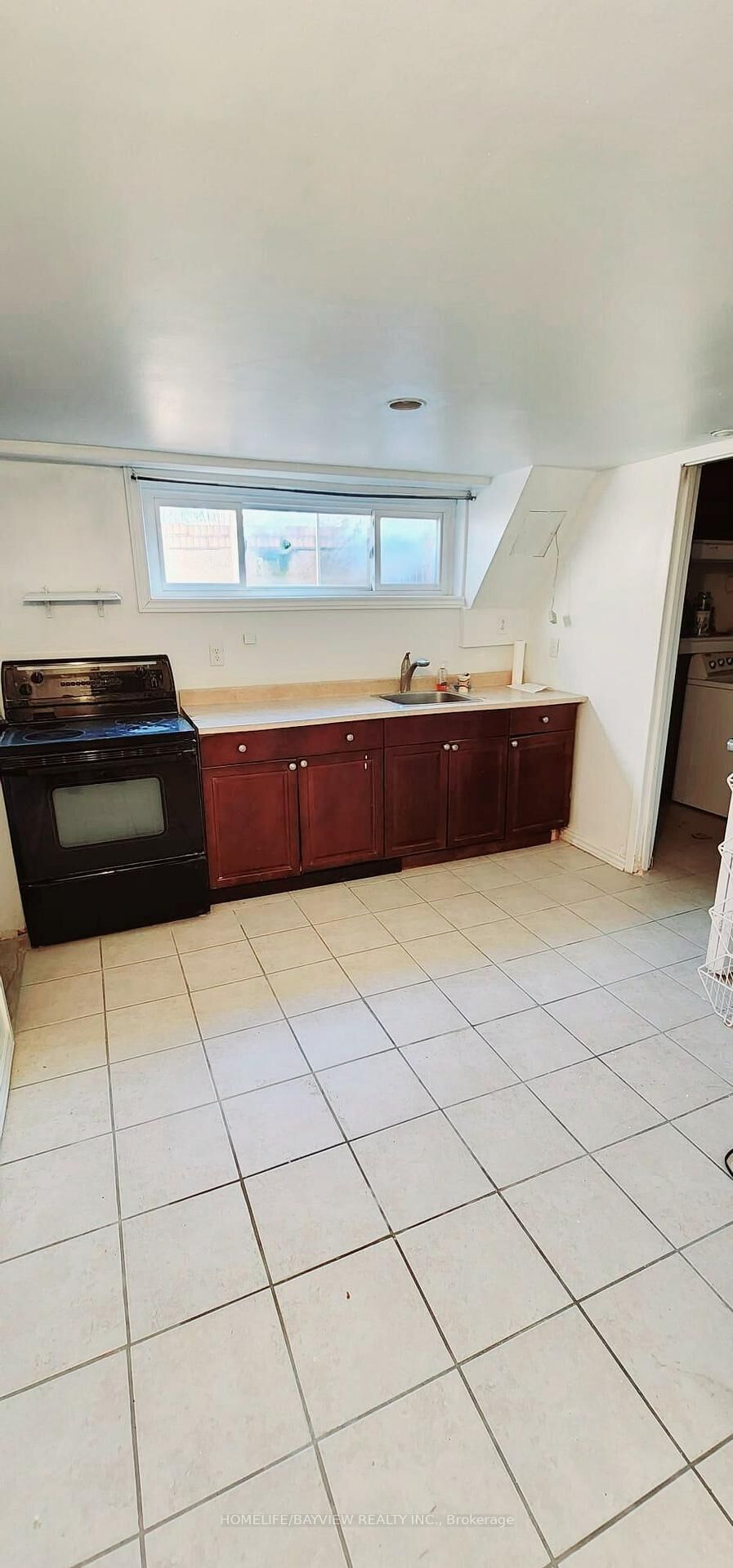 Property Photo: 27 Main Street Lower Floor ON L5M 1X5