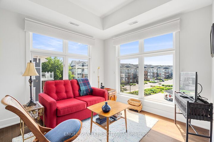 Property Photo:  355 Elizabeth Cosgrove Private 304  ON K1W 0K6 