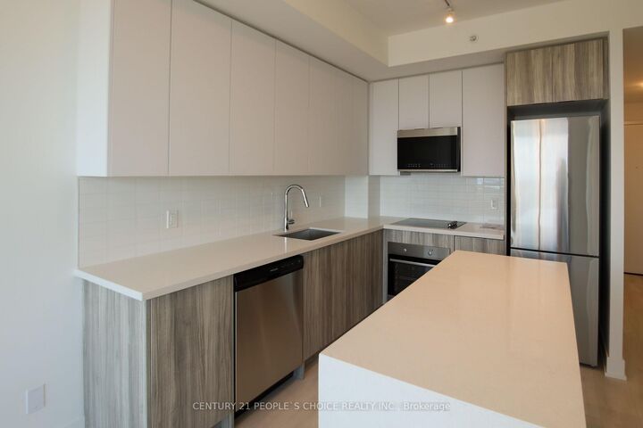Property Photo: 297 Oak Walk Drive 2401 ON L6H 3R6