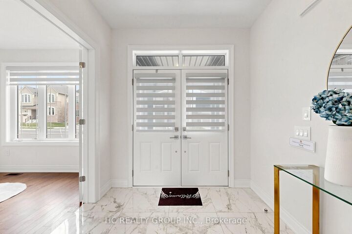 Property Photo: 79 Silk Twist Drive ON L9N 0W4