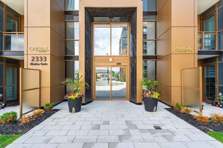 Property Photo:  2333 Khalsa Gate 702  ON L6M 0X7 
