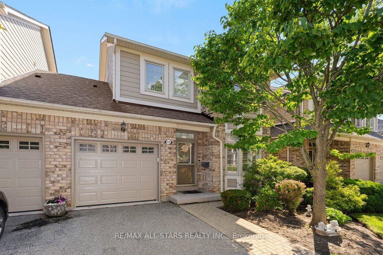 Property Photo:  113 Louisbourg Way  ON L6E 2A2 