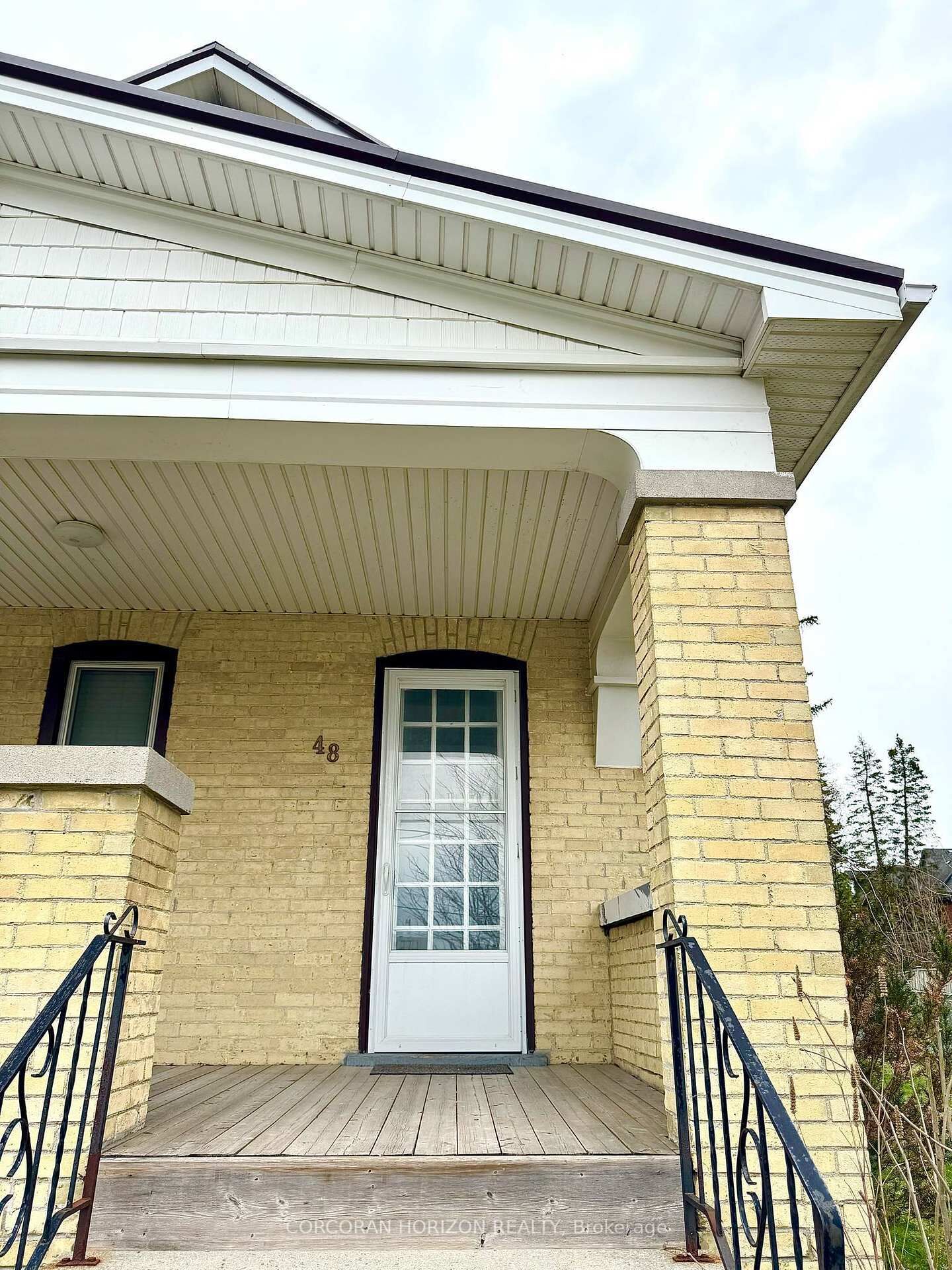 Property Photo:  48 Walter Street A  ON N2G 1S1 