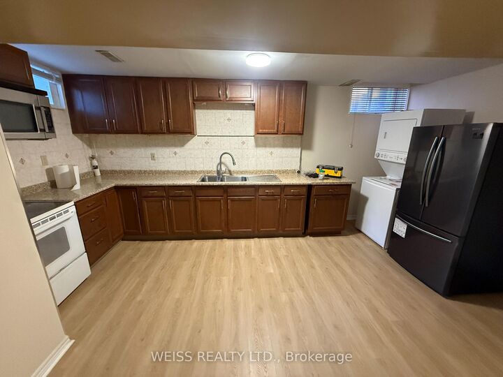 Property Photo: 4063 Ellesmere Road Bsmt ON M1C 1J3