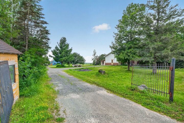 Property Photo: 4828 Frank Kenny Road ON K0A 3H0
