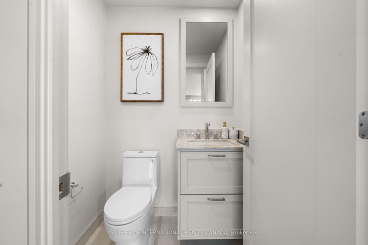 Property Photo: 259 The Kingsway N/A ON M9A 4B1