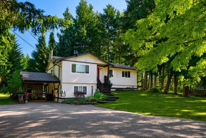 2400 Ravenhill Rd — photo 1