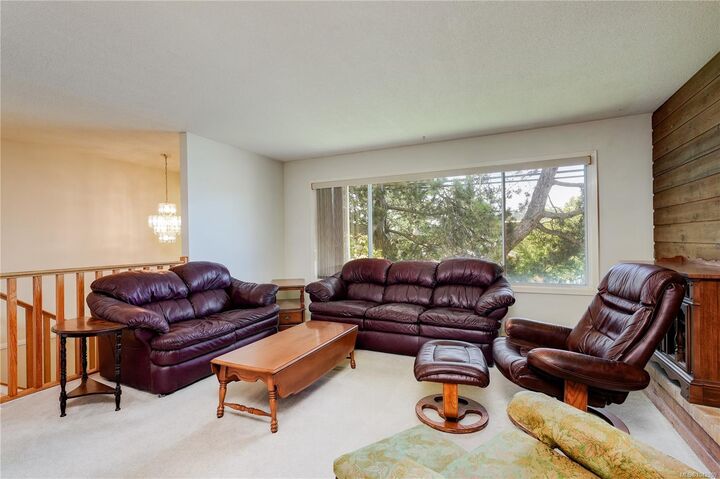 Property Photo: 4405 Tyndall Ave BC V8N 3S3