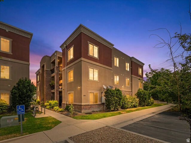 Property Photo: 190 E Belmont Ave 9 UT 84111