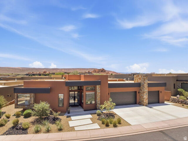 Property Photo:  5429 W Copper Cliffs Way  UT 84737 