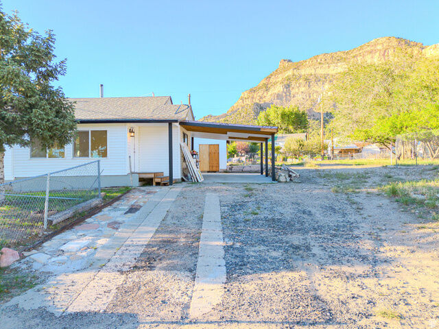 Property Photo:  431 Pinion St  UT 84539 