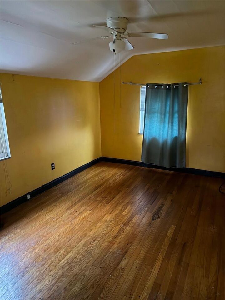 Property Photo: 1015 Glencoe PA 15220