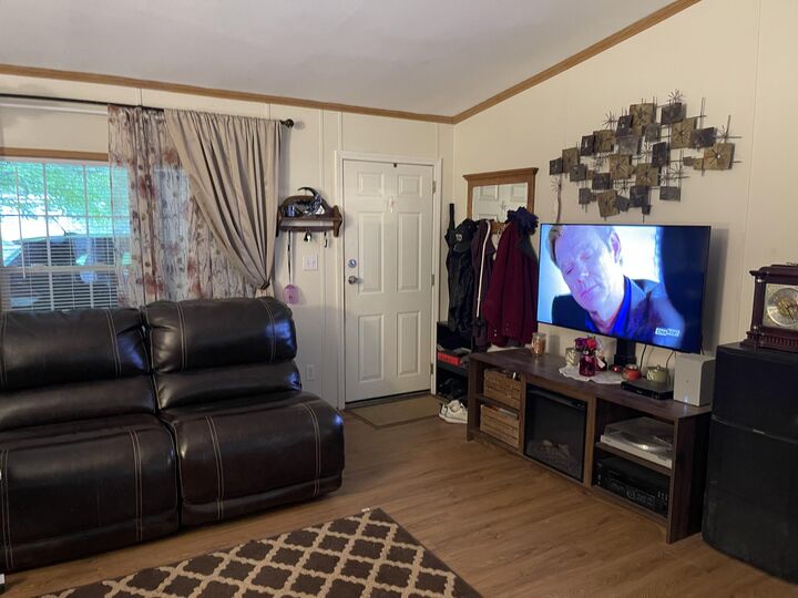 Property Photo: 213 Barcome Avenue MI 48629