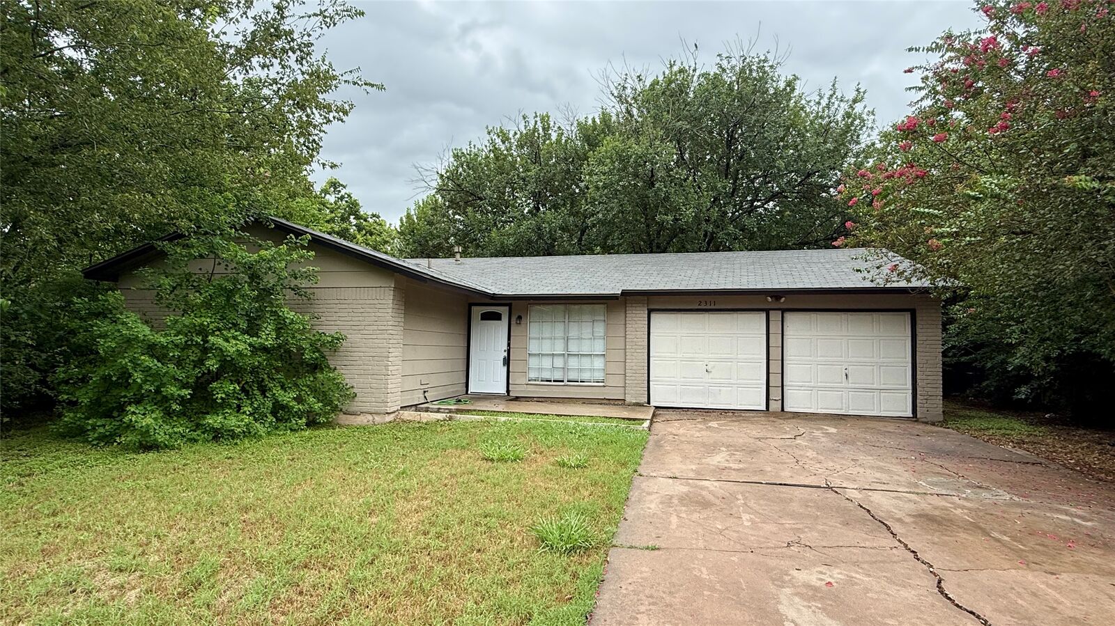 Property Photo: 2311 Peppertree Court TX 78744