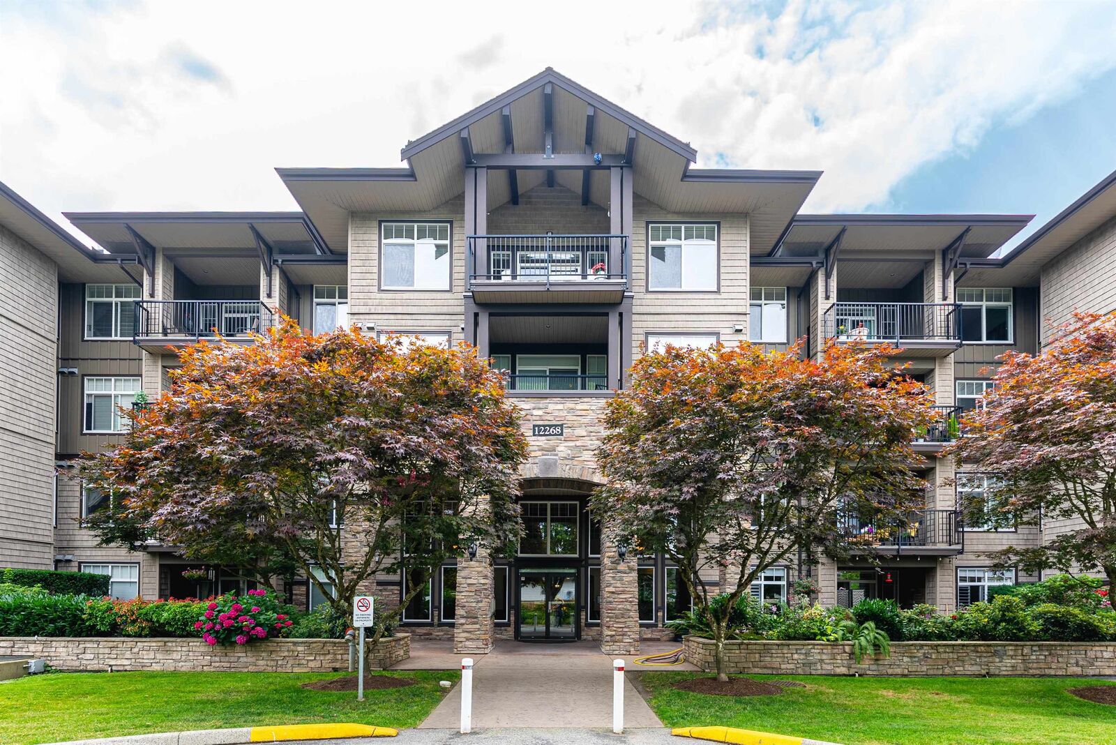 Property Photo: 12268 224 Street 211 BC V2X 6B8