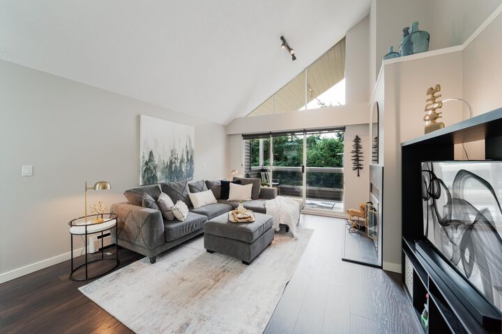 Property Photo: 932 Robinson Street 307 BC V3J 7R8
