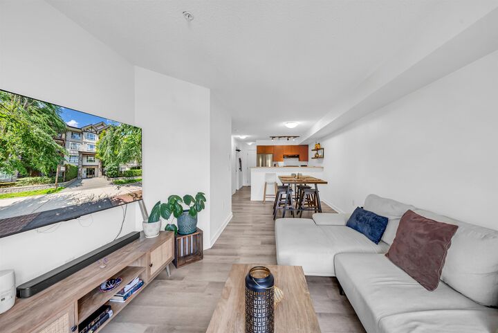 Property Photo: 5465 203 Street 209 BC V3A 9L8