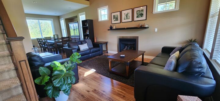 Property Photo: 34324 White Avenue BC V2V 0B4