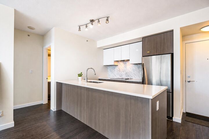 Property Photo: 6461 Telford Avenue 2008 BC V5H 0B7