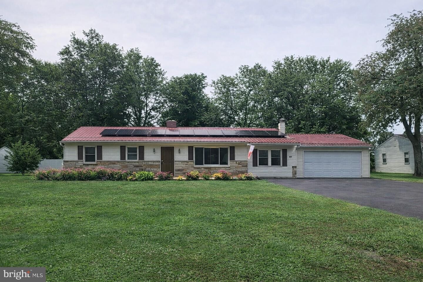 Property Photo:  405 Pine Road  PA 17065 