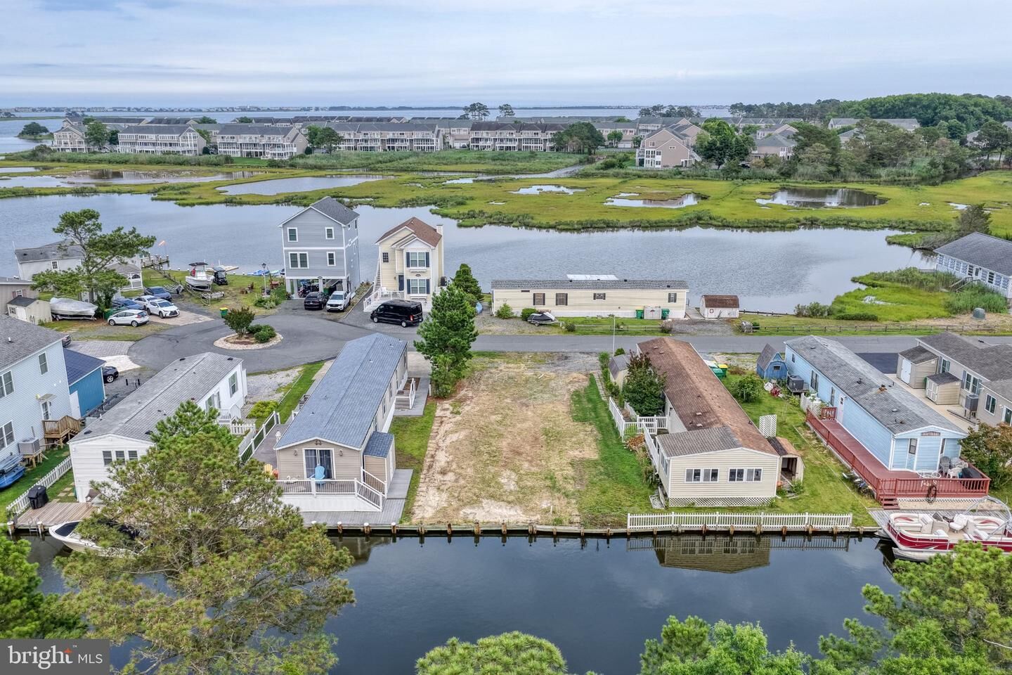 Property Photo: 37887 Swann Drive DE 19975