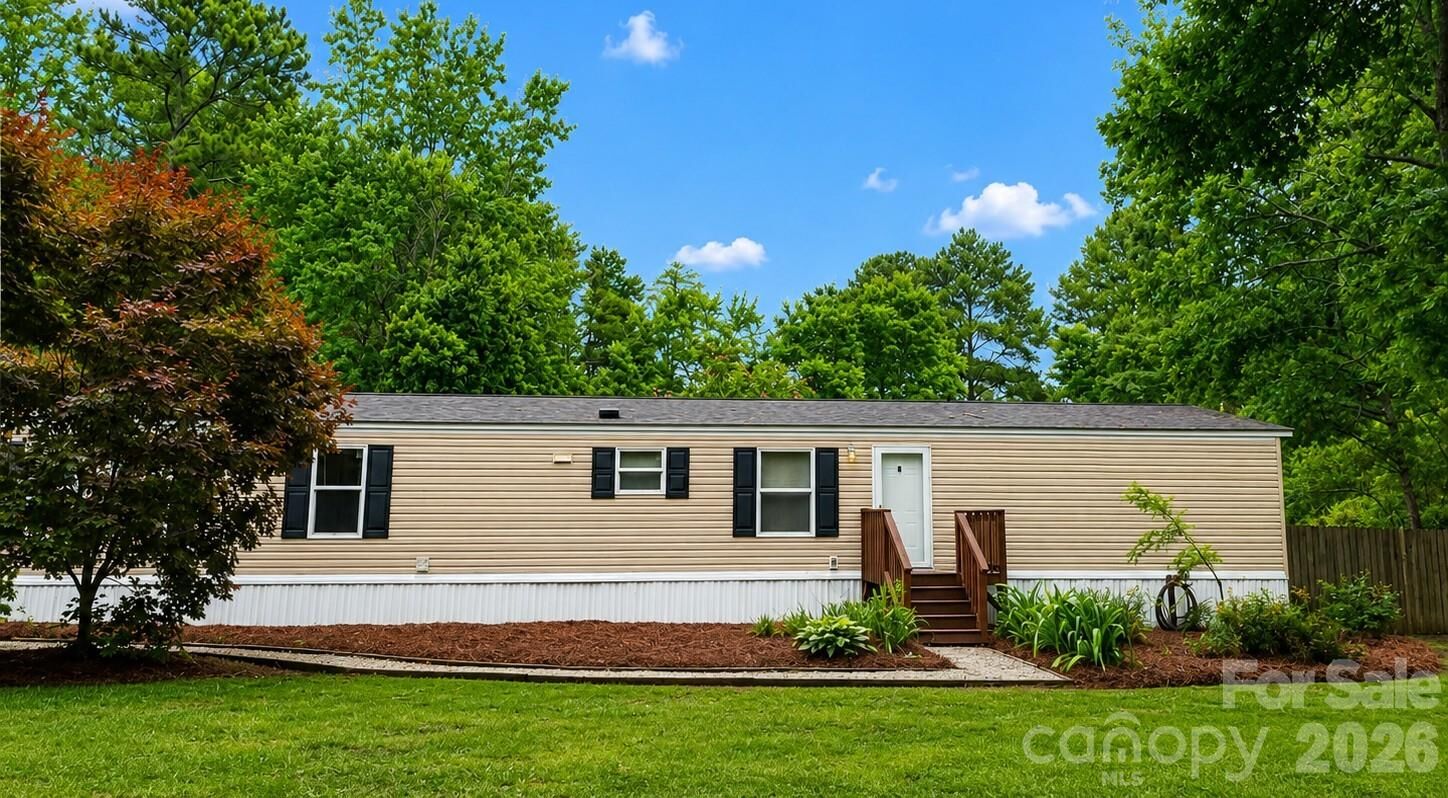 Property Photo: 125 &Amp 139 Farthing Drive SC 29720