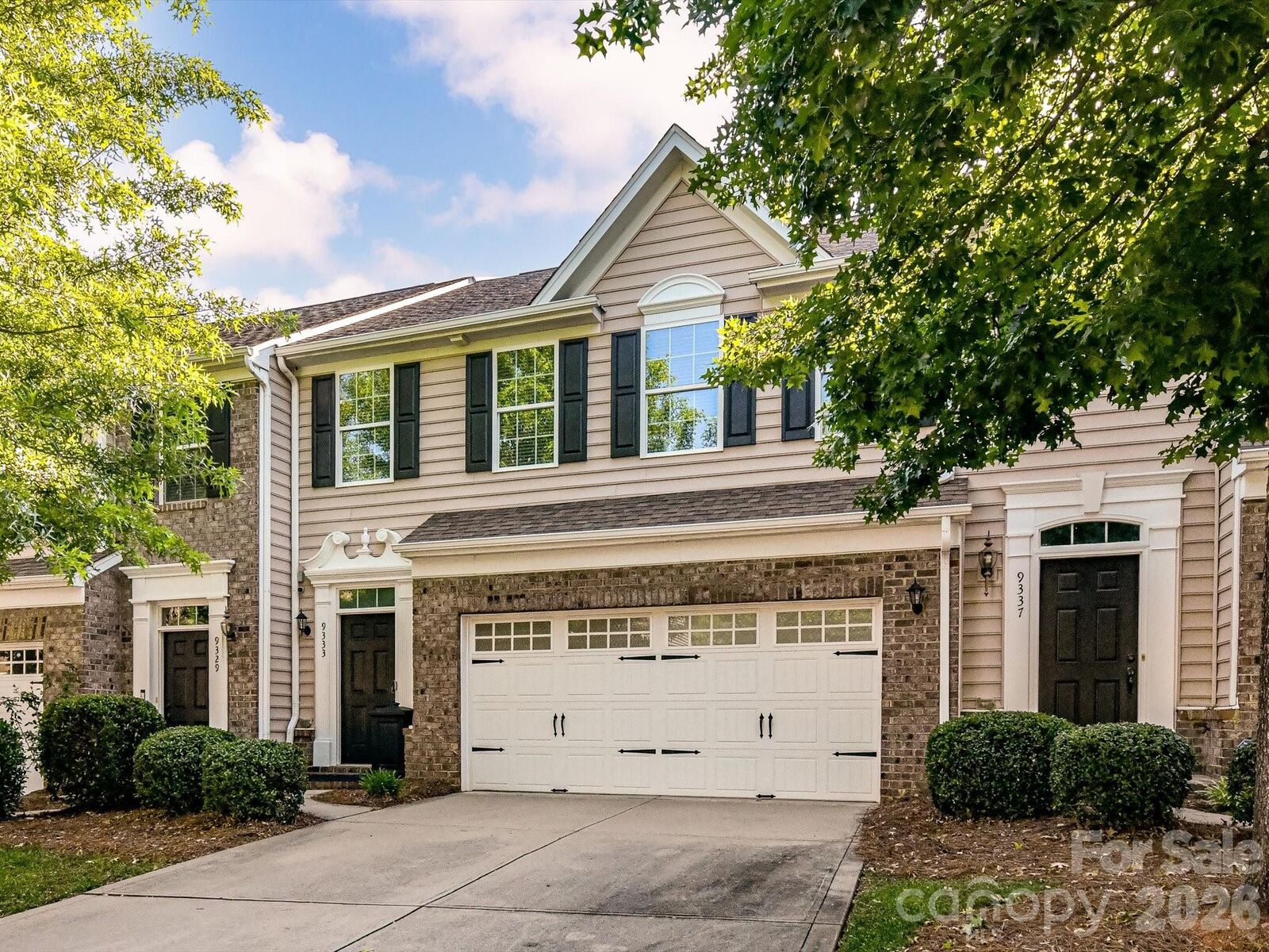 Property Photo: 9333 Alice McGinn Drive NC 28277