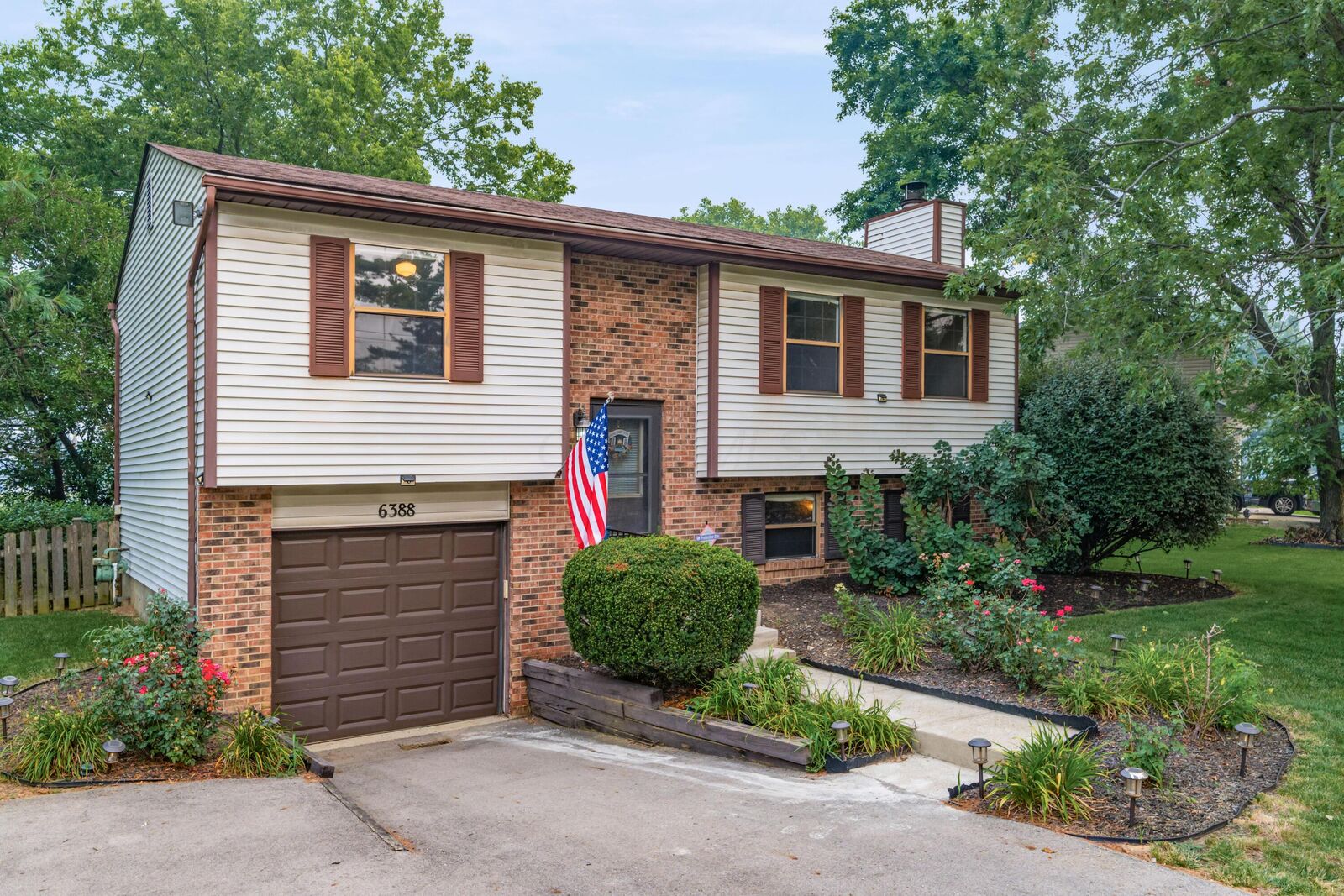 Property Photo: 6388 Teapot Lane OH 43068