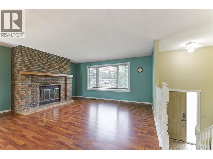 Property Photo: 1392 Elm Street BC V1Y 3W6