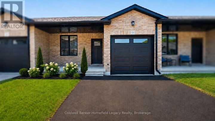 165 Egan Avenue 13 — photo 1
