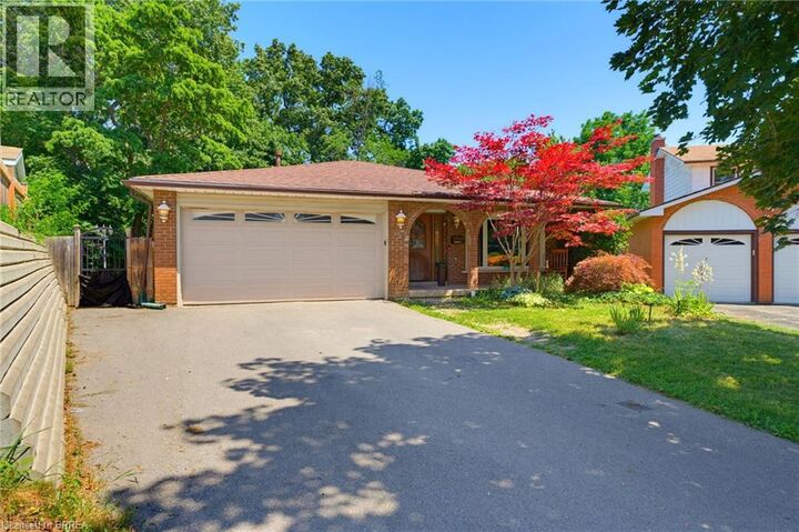 Photo de la propriété:  5 Keeler Place  ON N3S 7K6 