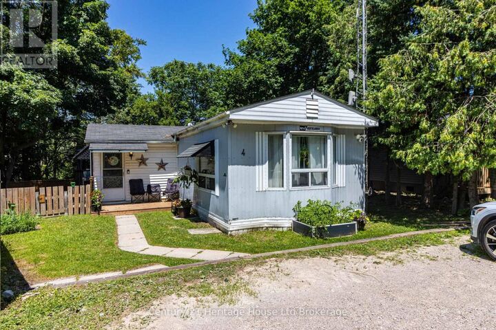 596101 Oxford 59 Road — photo 1