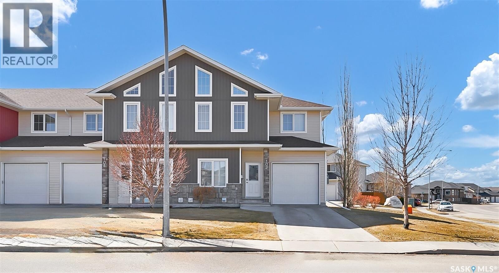 Property Photo:  102 Atton Crescent  SK S7W 0N9 