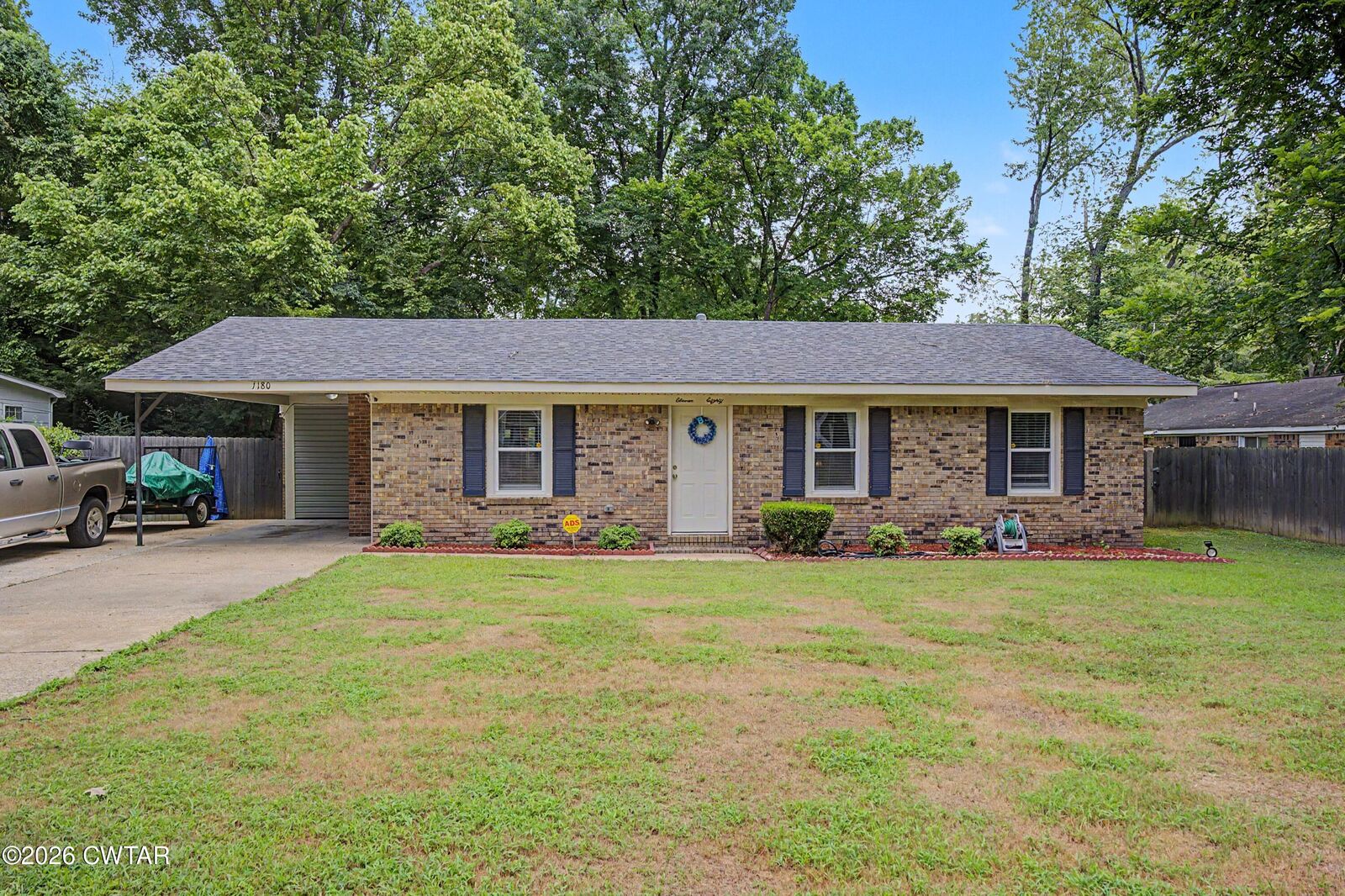 Property Photo:  1180 Pine Street  TN 38019 