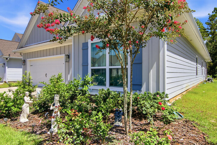 Property Photo:  188 Piper Cove  FL 32459 