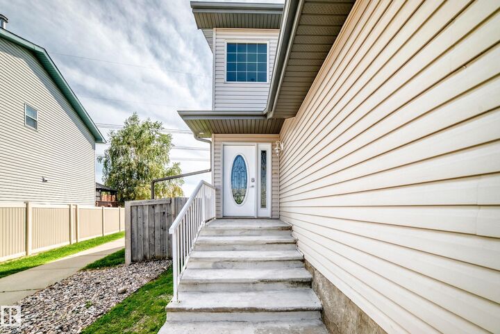 Property Photo: 686 Kananaskis Drive AB T9G 2G8