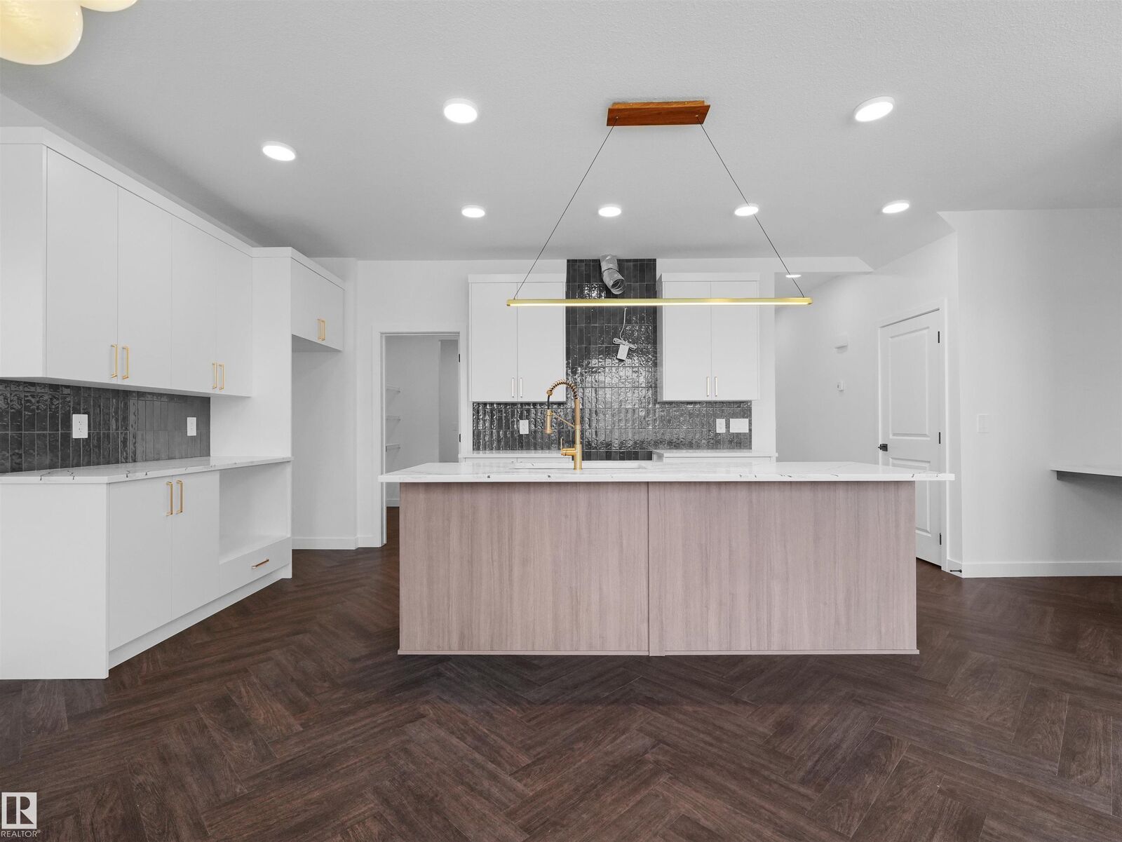 Property Photo: 1733 Crossbill Loop NW AB T5S 0Y6