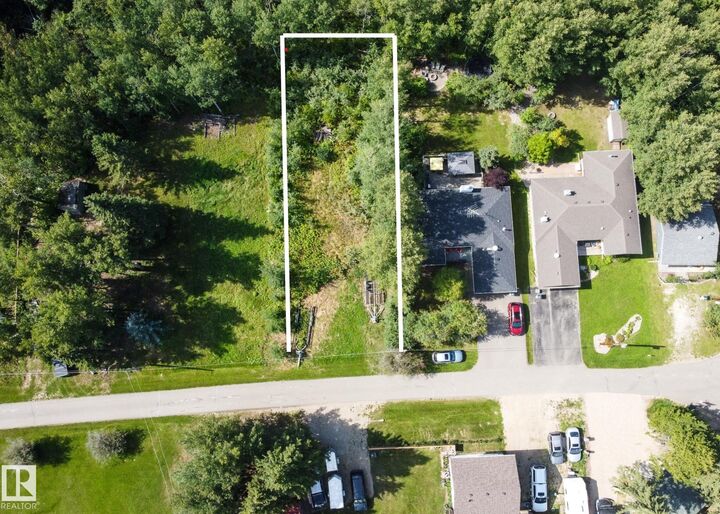 Property Photo: 612 6th Street Norris Beach AB T0C 2V0
